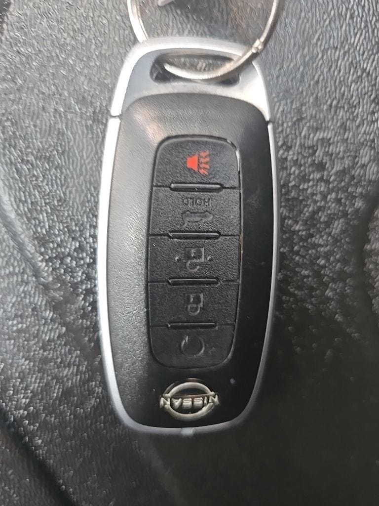 Used 2024 Nissan Rogue Platinum w/ Platinum Premium Package AWD/4WD image 41