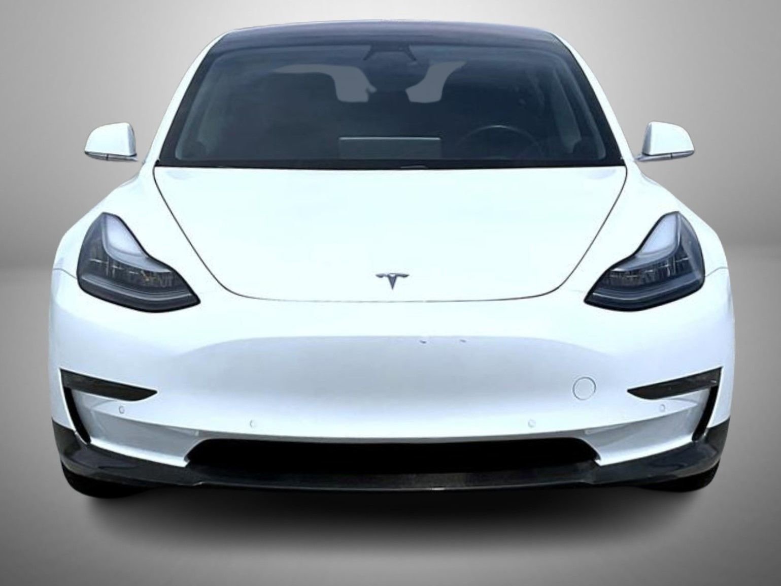 Used 2018 Tesla Model 3 Performance image 2