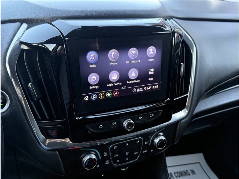 Used 2020 Chevrolet Traverse LT FWD image 40