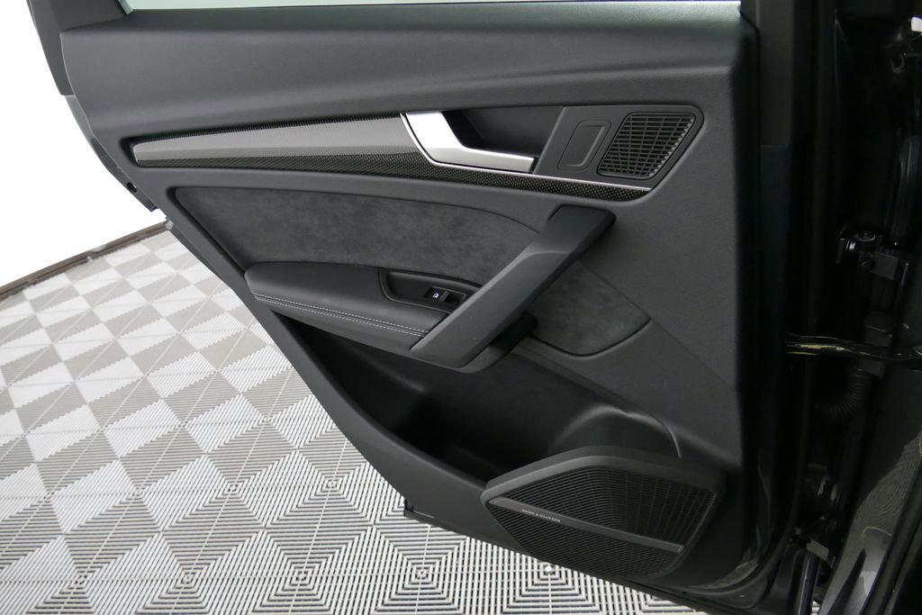 Used 2025 Audi SQ5 Premium Plus image 6