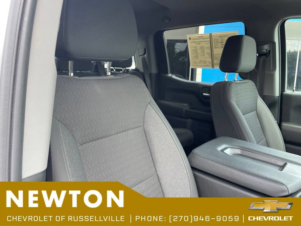 Used 2024 Chevrolet Silverado 1500 Custom AWD/4WD image 21