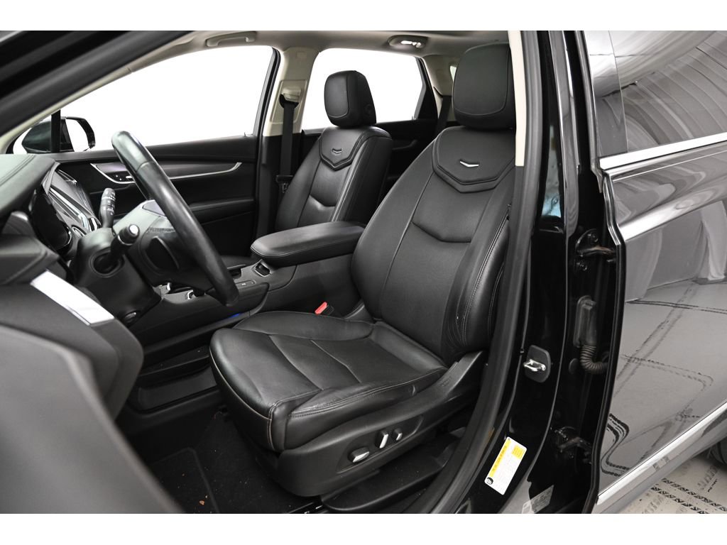 Used 2019 Cadillac XT5 Luxury image 10