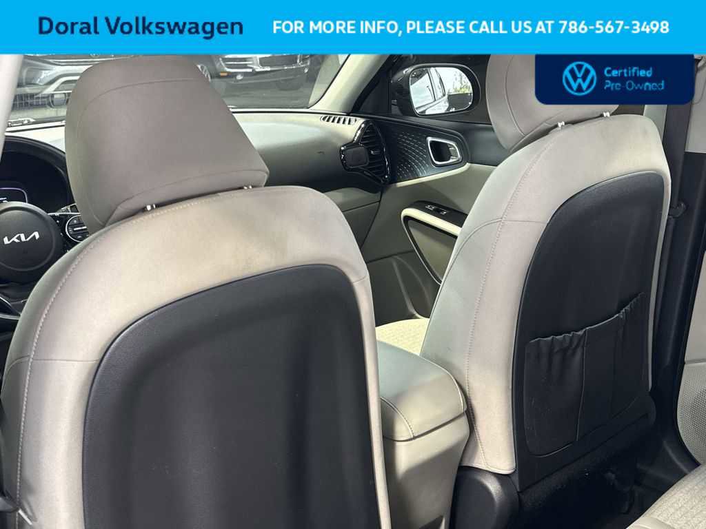 Used 2023 Kia Soul EX FWD image 23