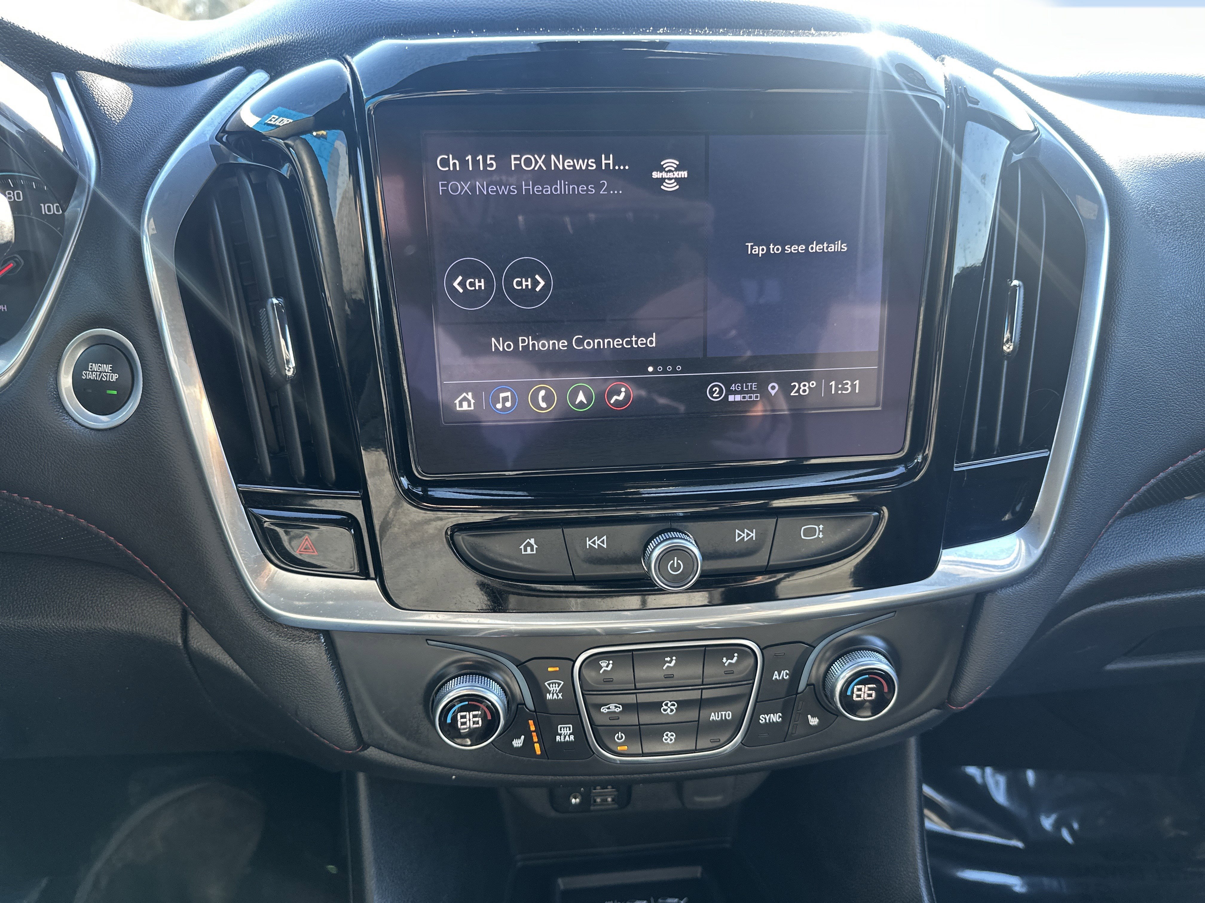 Certified 2024 Chevrolet Traverse RS image 13