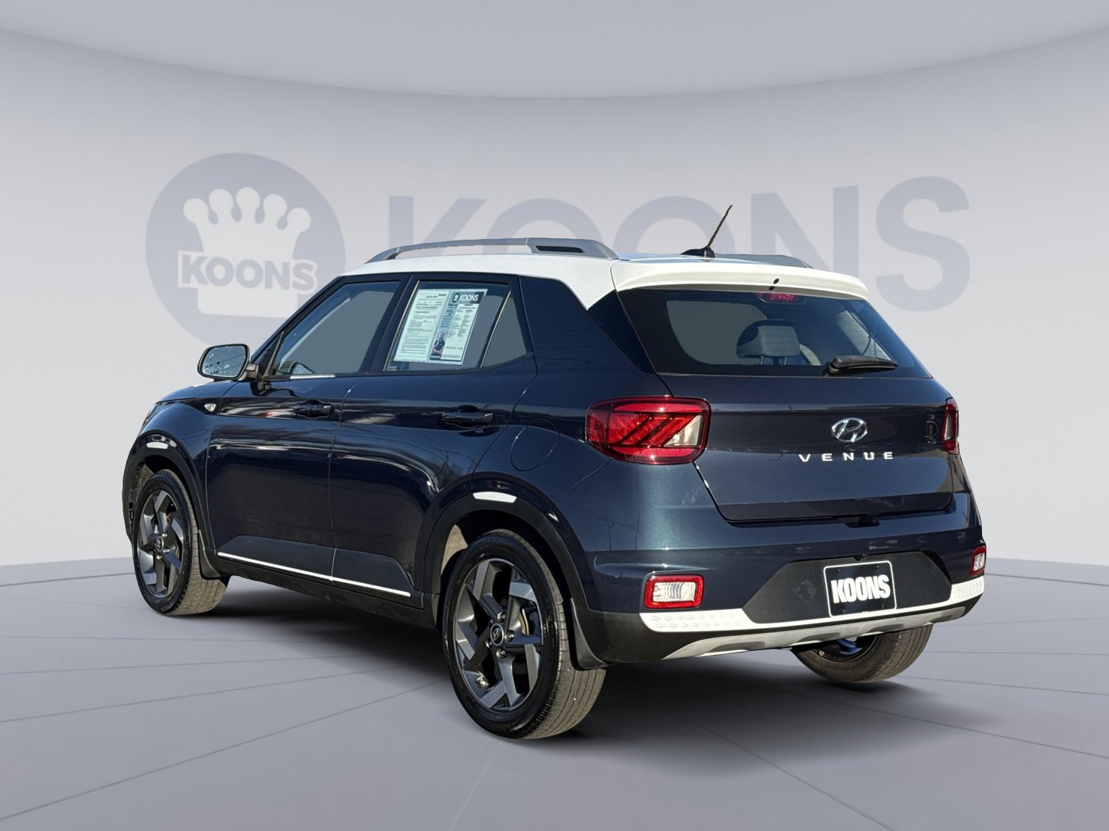 Certified 2023 Hyundai Venue Limited image 4