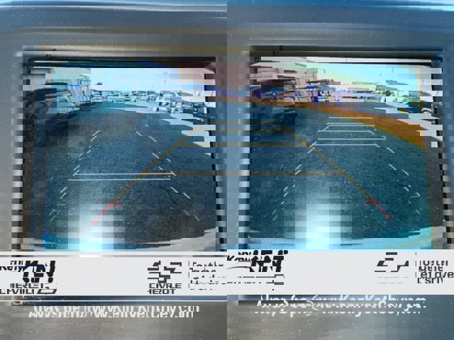 Used 2020 Chevrolet Equinox LS w/ LS Convenience Package image 2