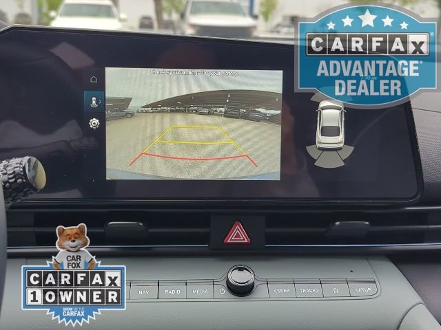 Used 2024 Hyundai Elantra Limited image 9