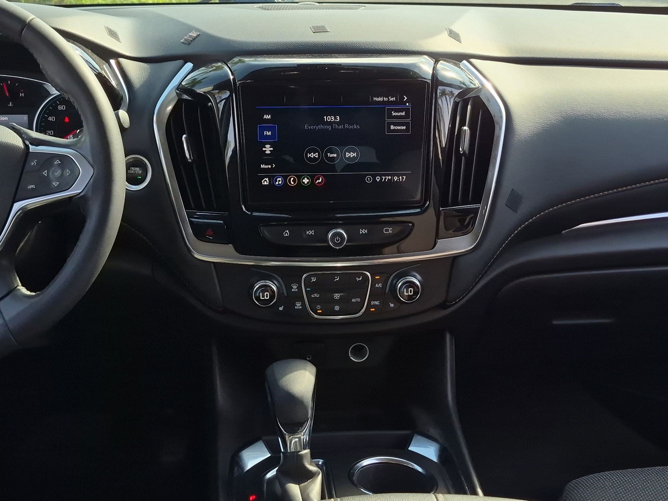 Used 2021 Chevrolet Traverse LT AWD/4WD image 27