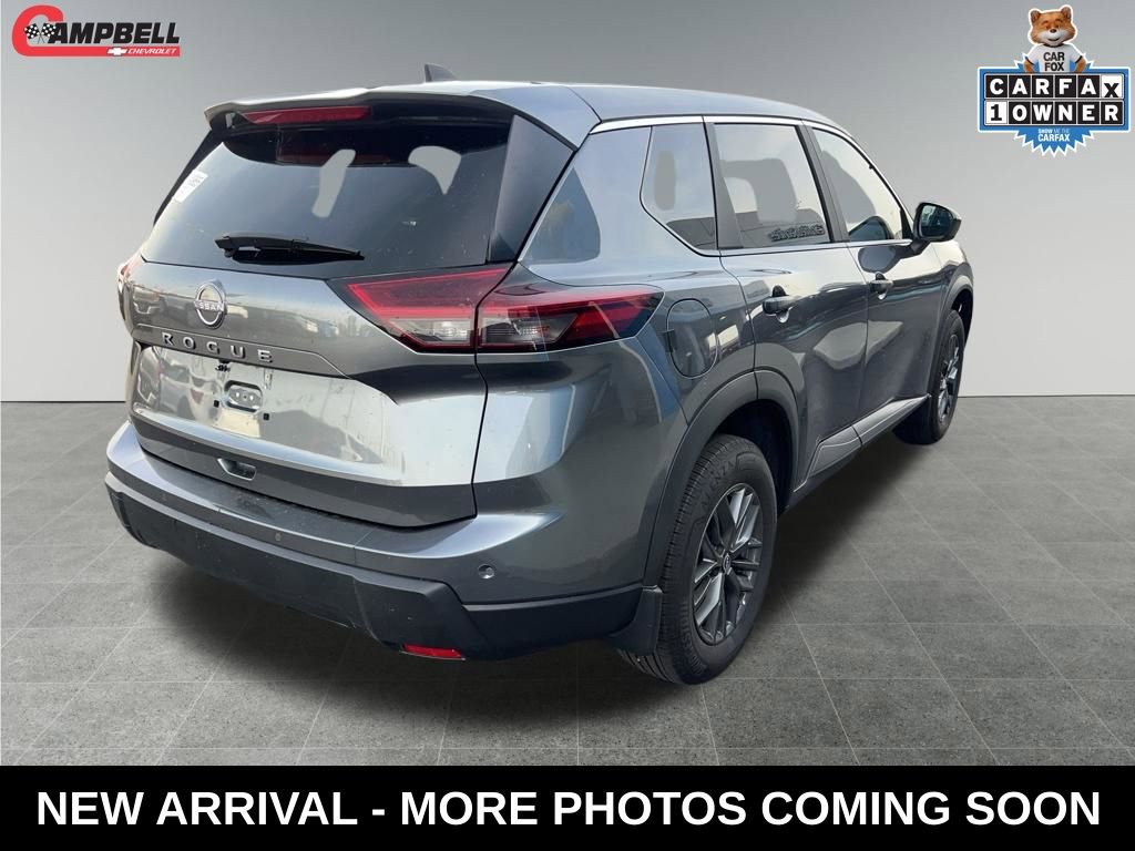 Used 2025 Nissan Rogue S image 5