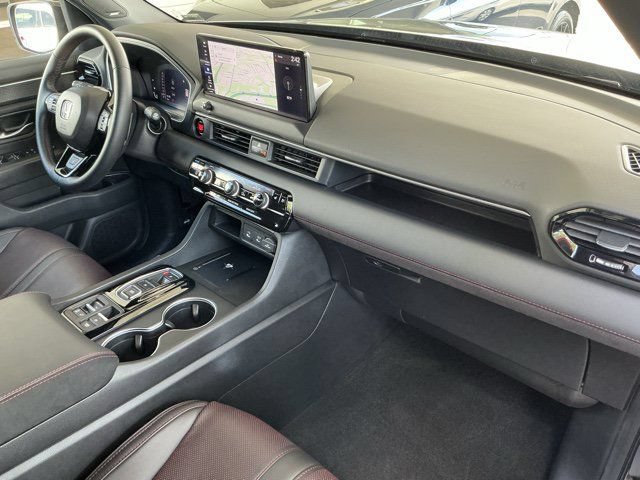 Used 2026 Honda Pilot Black Edition image 20