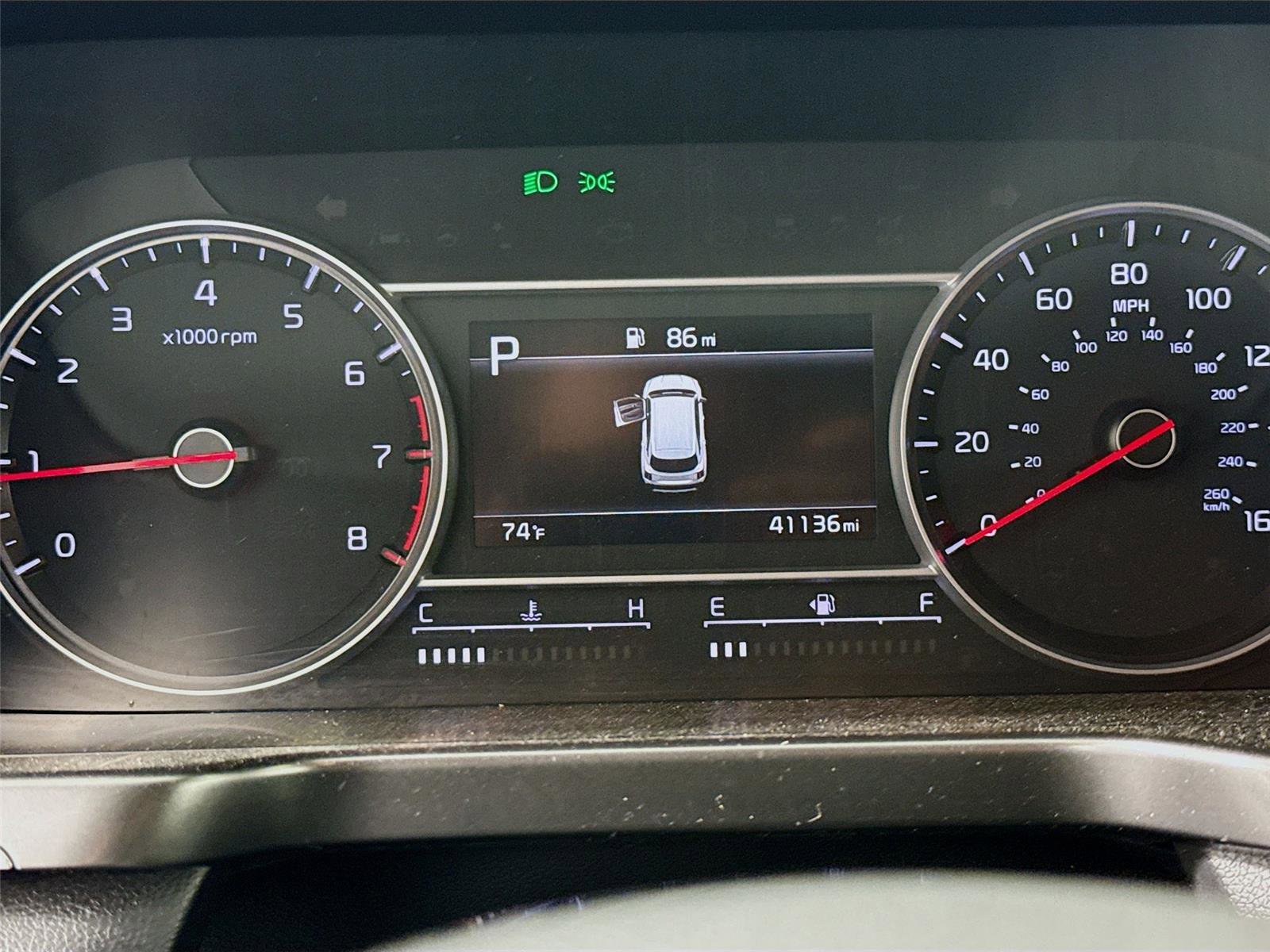 Used 2021 Kia Sorento LX image 4