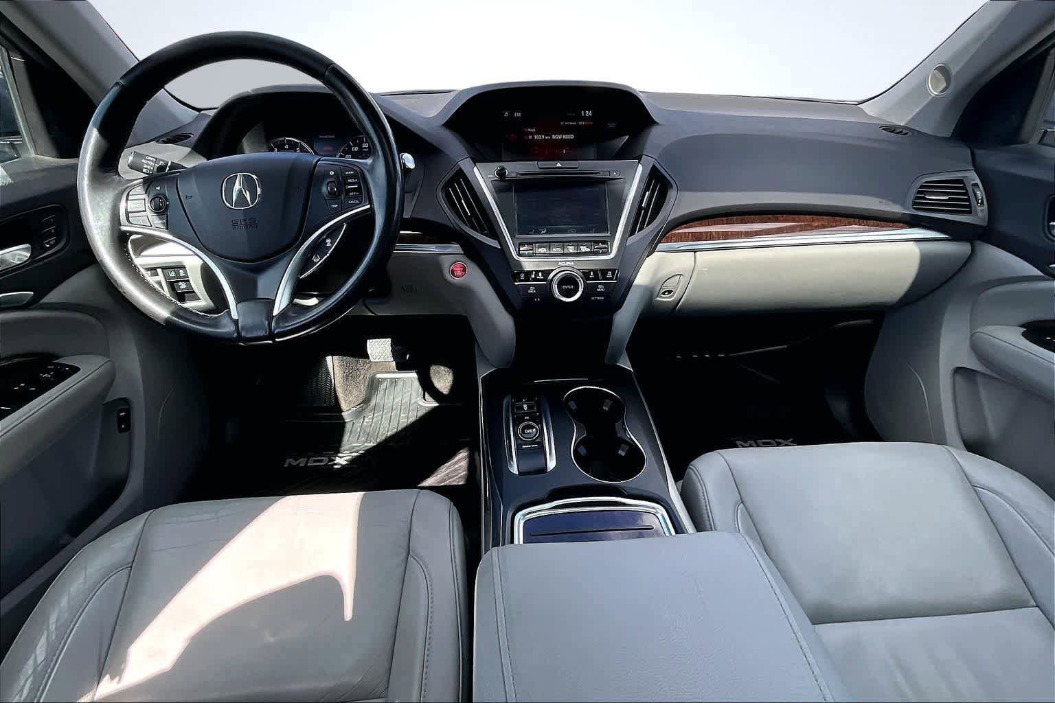 Used 2017 Acura MDX SH-AWD w/ Technology Package image 10