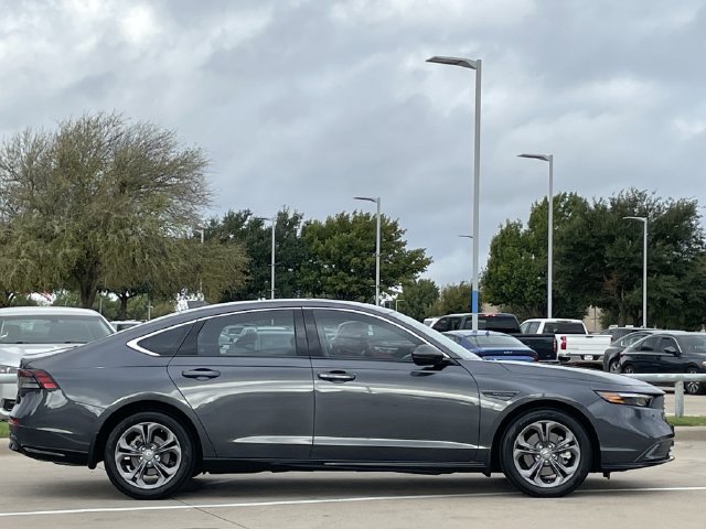 Certified 2025 Honda Accord EX-L image 3