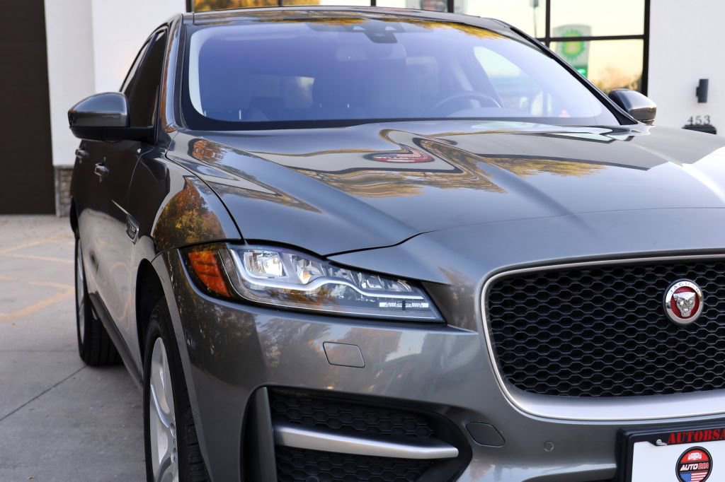 Used 2018 Jaguar F-PACE R-Sport AWD/4WD image 34