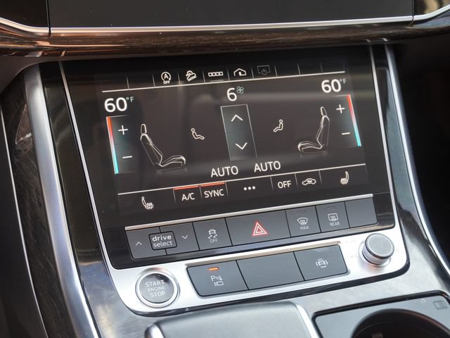 Used 2022 Audi Q7 3.0T Premium Plus w/ Premium Plus Package AWD/4WD image 26