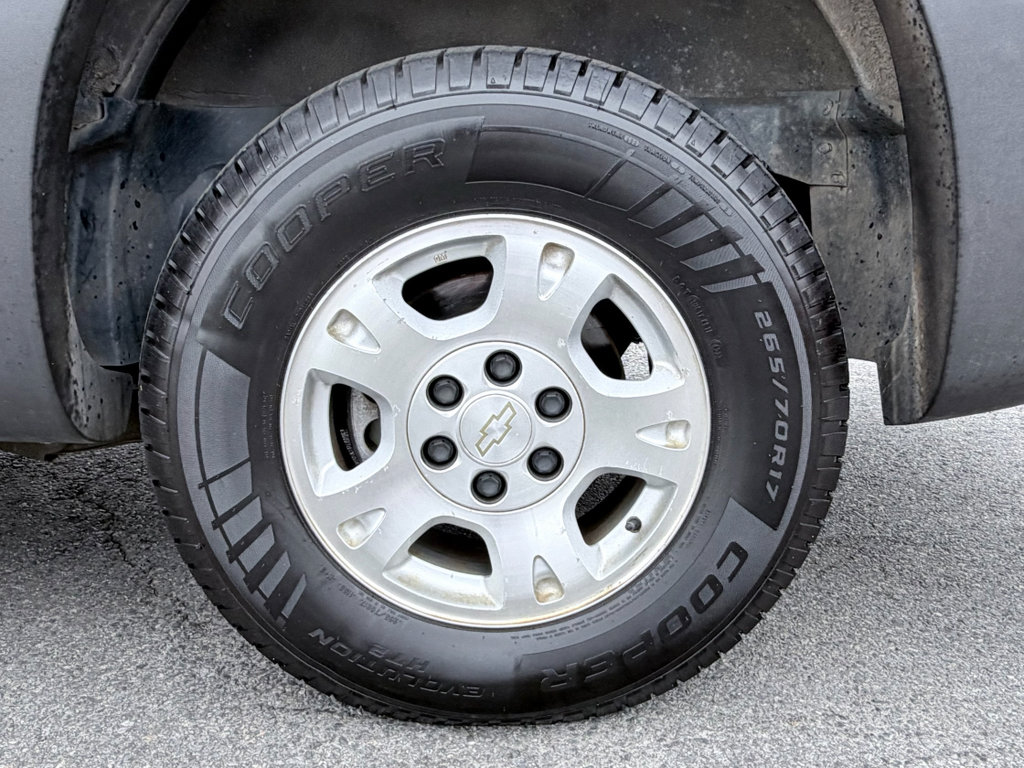 Used 2003 Chevrolet Avalanche 2WD image 29