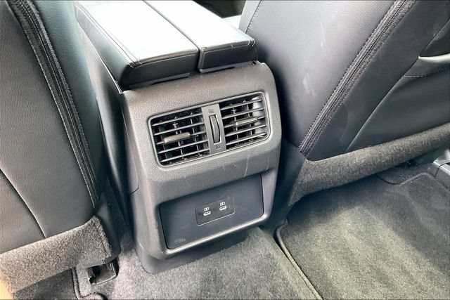Used 2026 Nissan Rogue SL FWD image 10