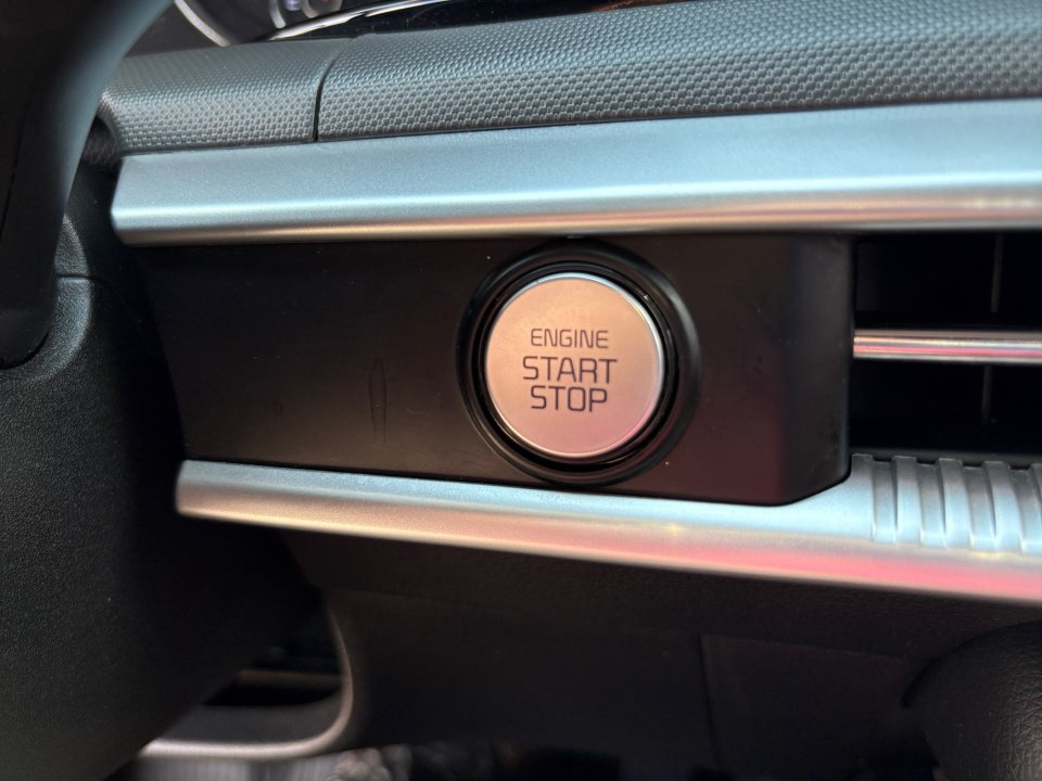 Used 2023 Kia K5 GT-Line FWD image 20