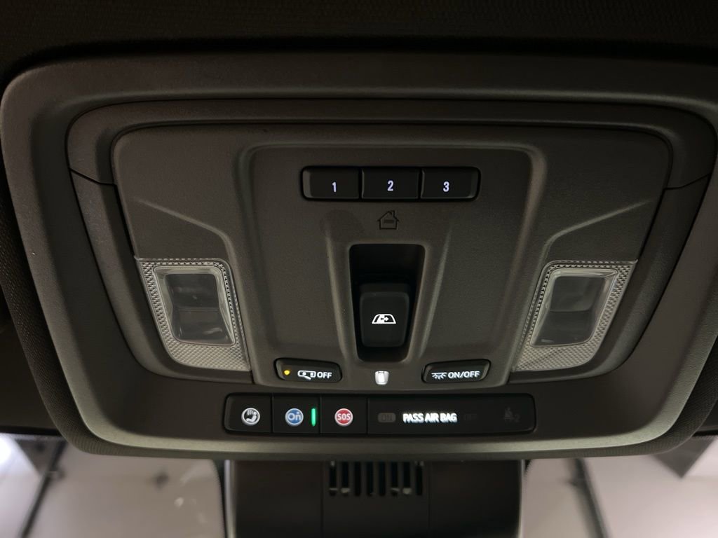 Used 2023 GMC Sierra 1500 SLT image 23