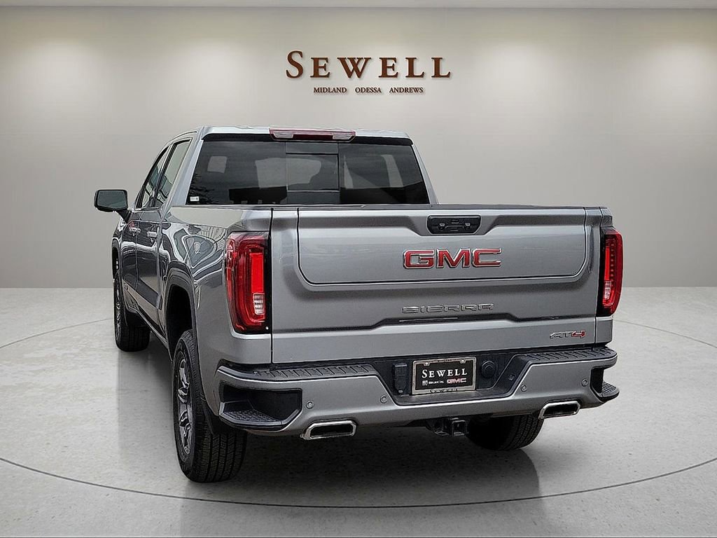 Used 2024 GMC Sierra 1500 AT4 w/ AT4 Preferred Package AWD/4WD image 3