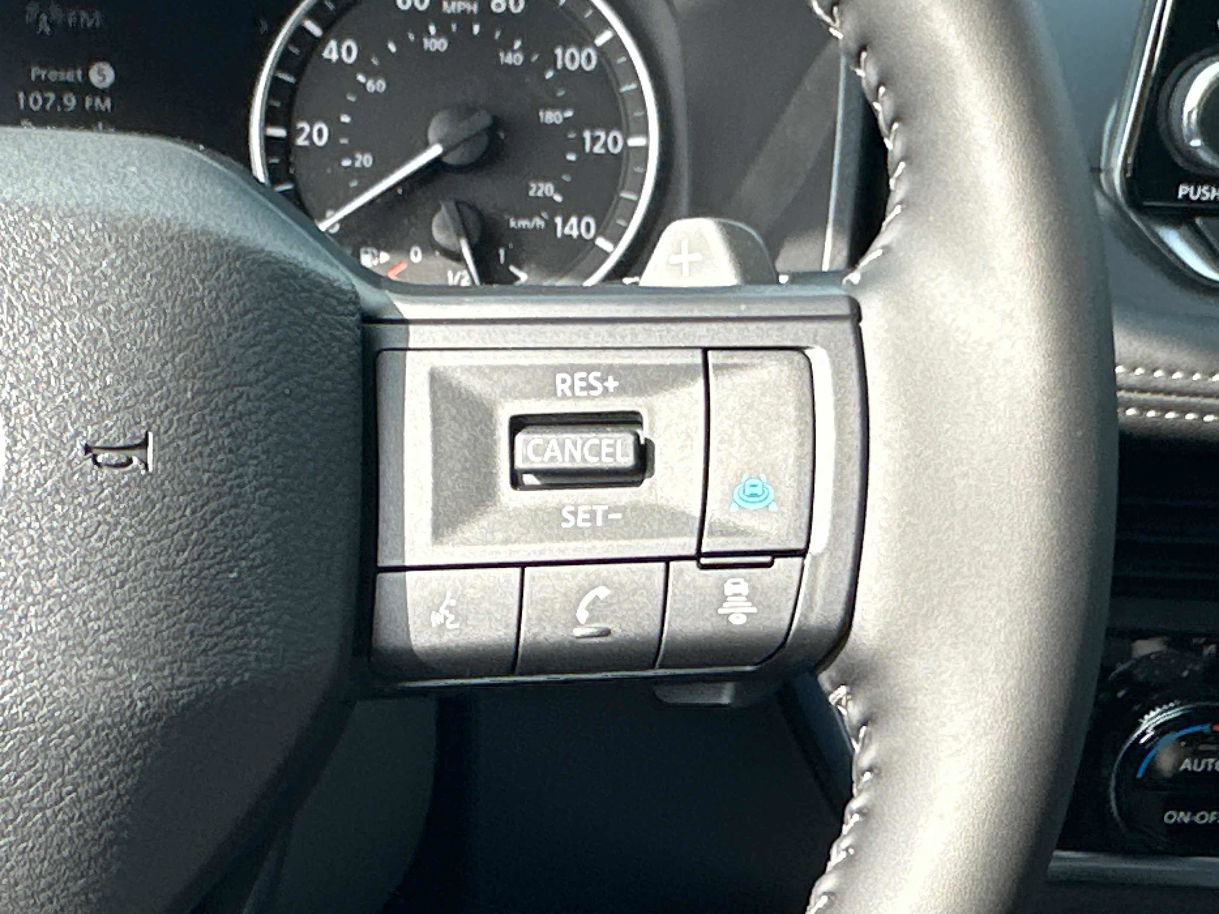 New 2026 Nissan Rogue SV w/ Cold Weather Package AWD/4WD image 38