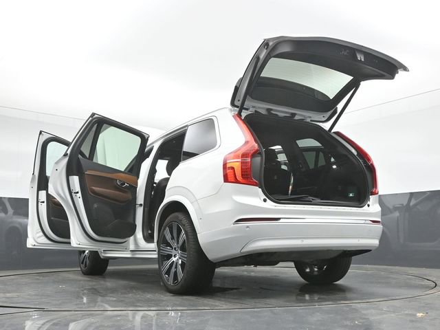 Used 2024 Volvo XC90 B6 Plus w/ Protection Package Premier AWD/4WD image 29
