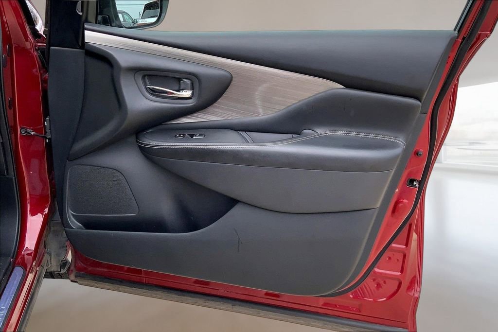 Used 2018 Nissan Murano SL FWD image 22