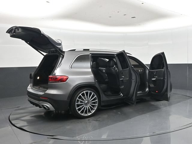 Used 2021 Mercedes-Benz GLB 35 AMG 4MATIC image 47