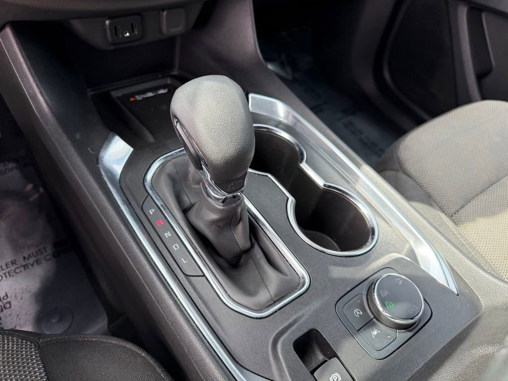 Certified 2023 Chevrolet Traverse LT image 32