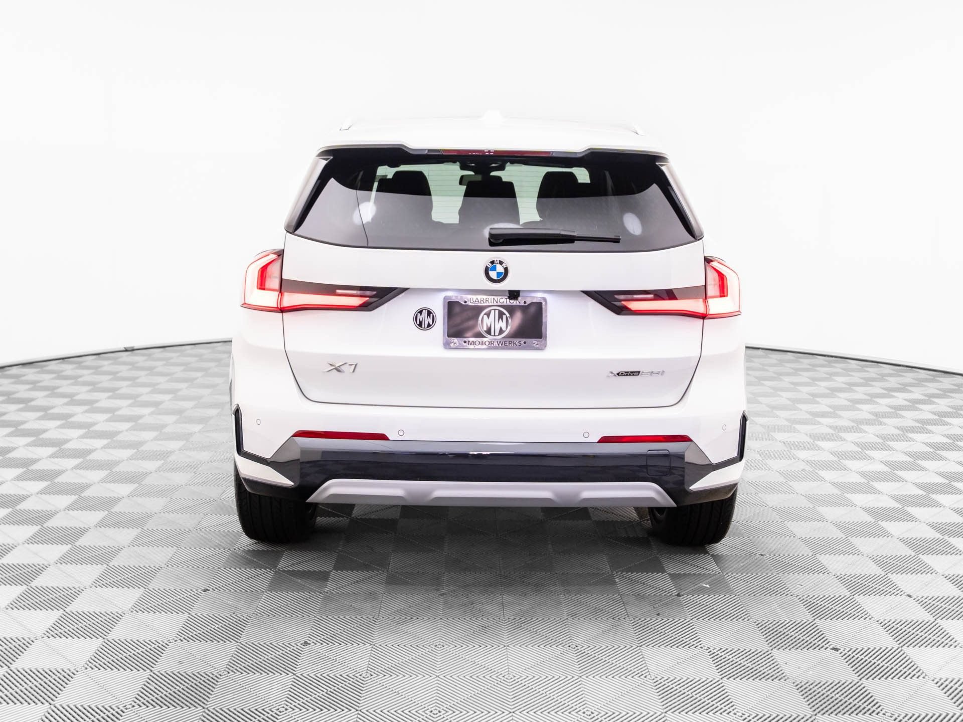 Certified 2026 BMW X1 xDrive28i w/ Convenience Package AWD/4WD image 5