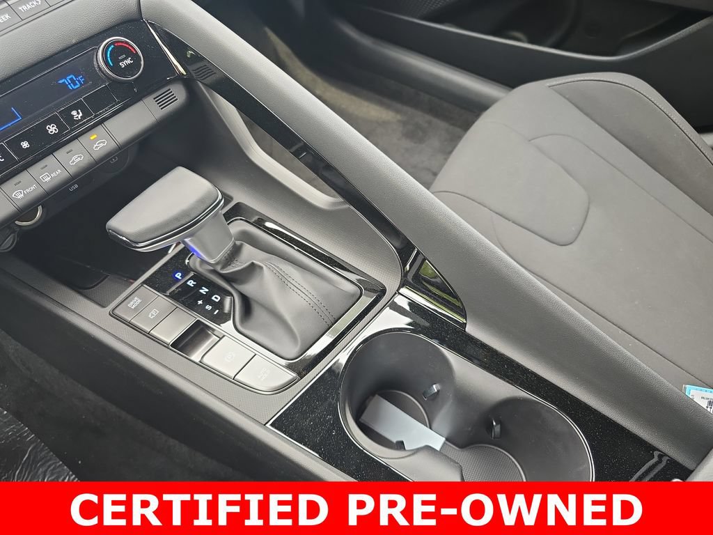 Certified 2025 Hyundai Elantra SEL FWD image 26