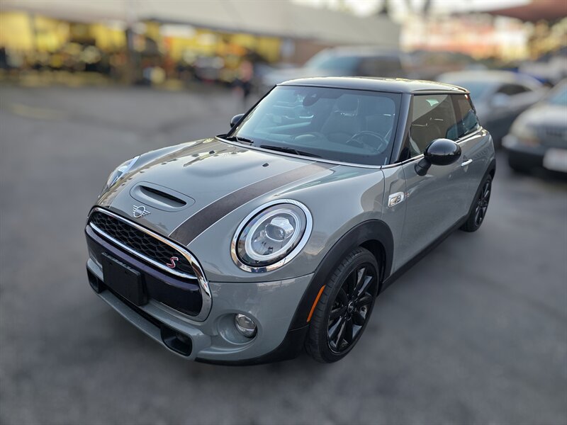 Used 2019 MINI Cooper S FWD image 1