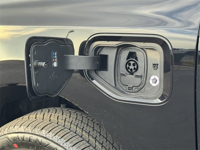 New 2025 Ford F150 Lightning Platinum image 5