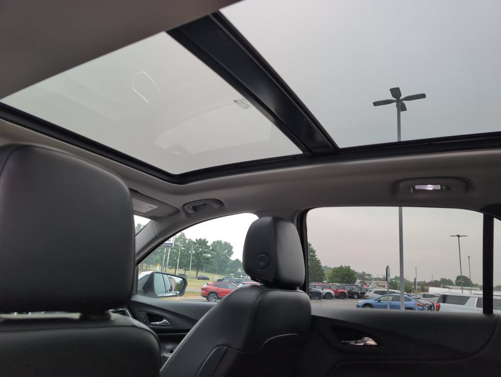 Used 2020 Chevrolet Equinox Premier AWD/4WD image 15