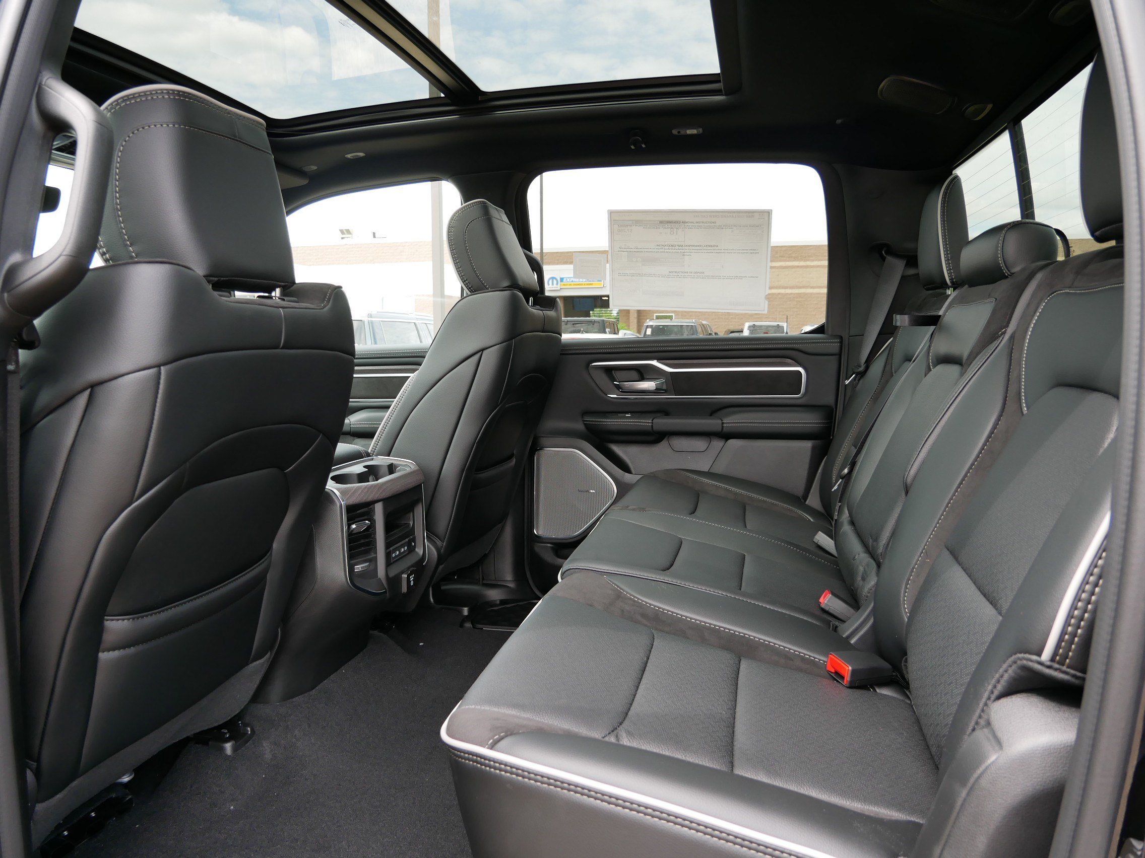 New 2026 RAM 1500 Laramie w/ Night Edition AWD/4WD image 8