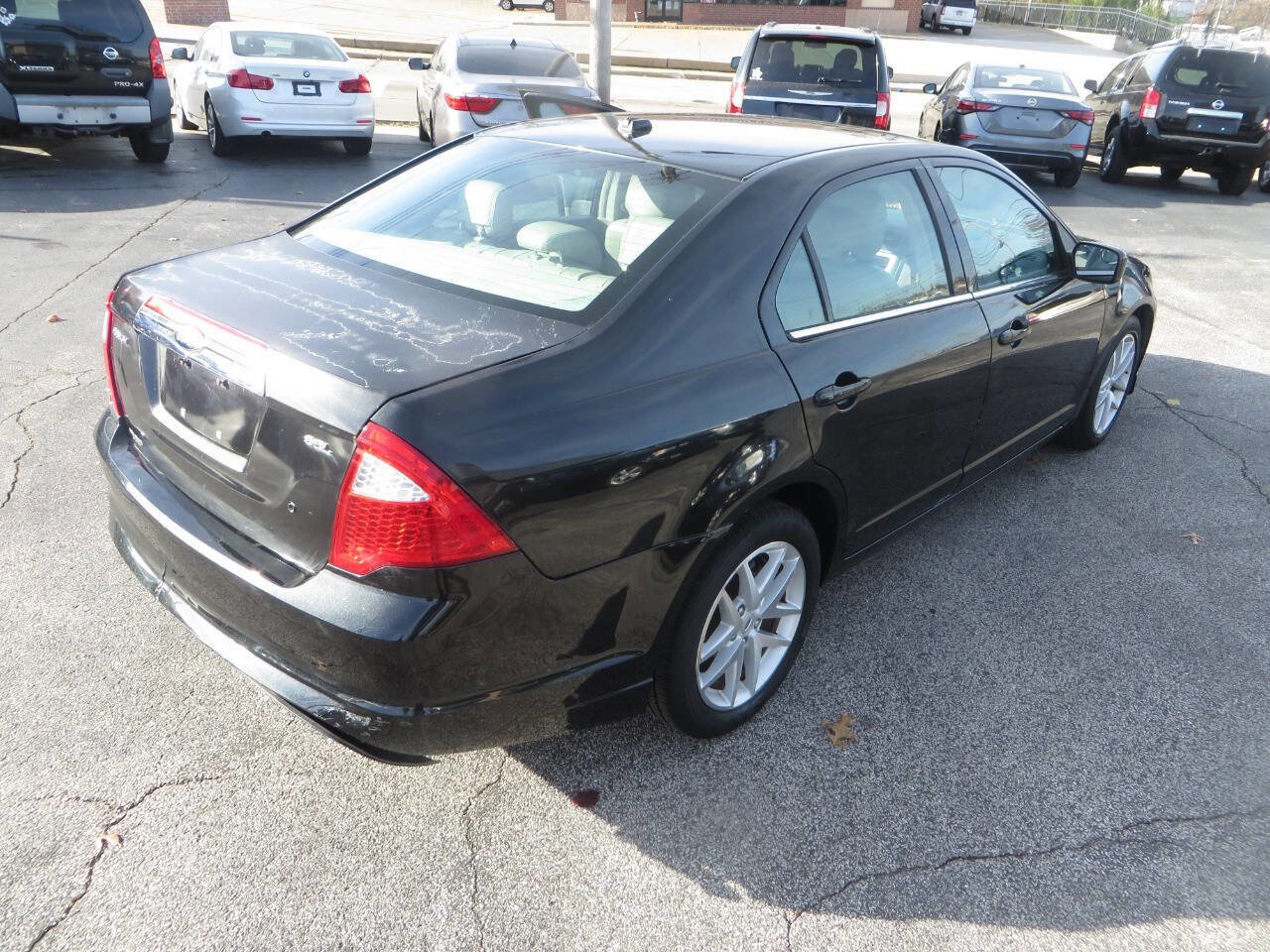 Used 2012 Ford Fusion SEL FWD image 22