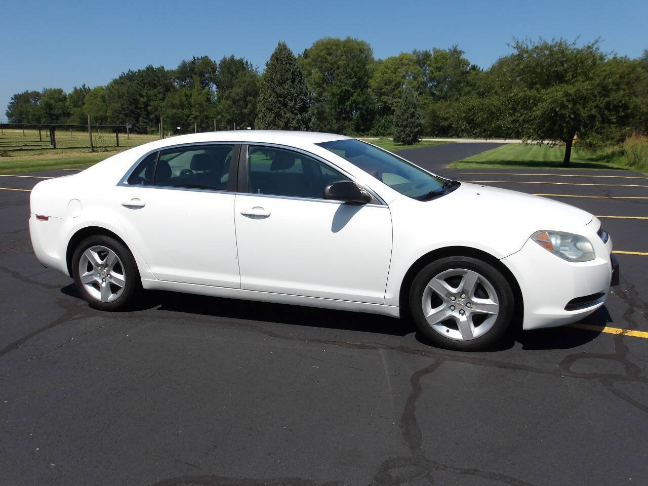 Used 2010 Chevrolet Malibu LS