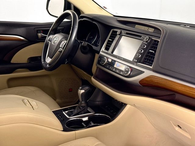 Used 2019 Toyota Highlander Limited image 51