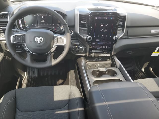 New 2026 RAM 1500 Big Horn AWD/4WD image 12