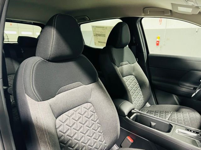 New 2026 Nissan Kicks SV image 31