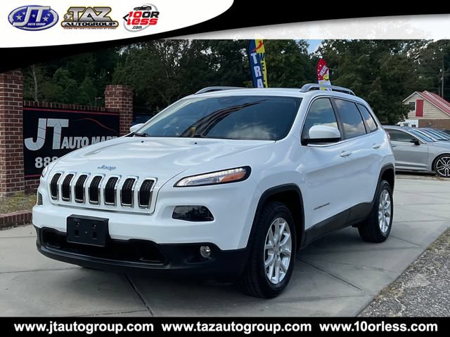 Used 2018 Jeep Cherokee Latitude FWD image 3