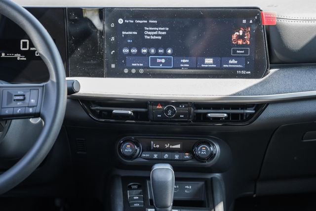New 2026 Nissan Kicks SV image 19