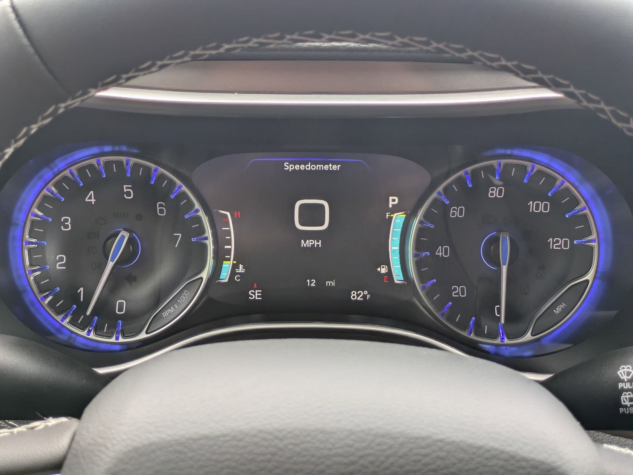 New 2026 Chrysler Pacifica Select image 10