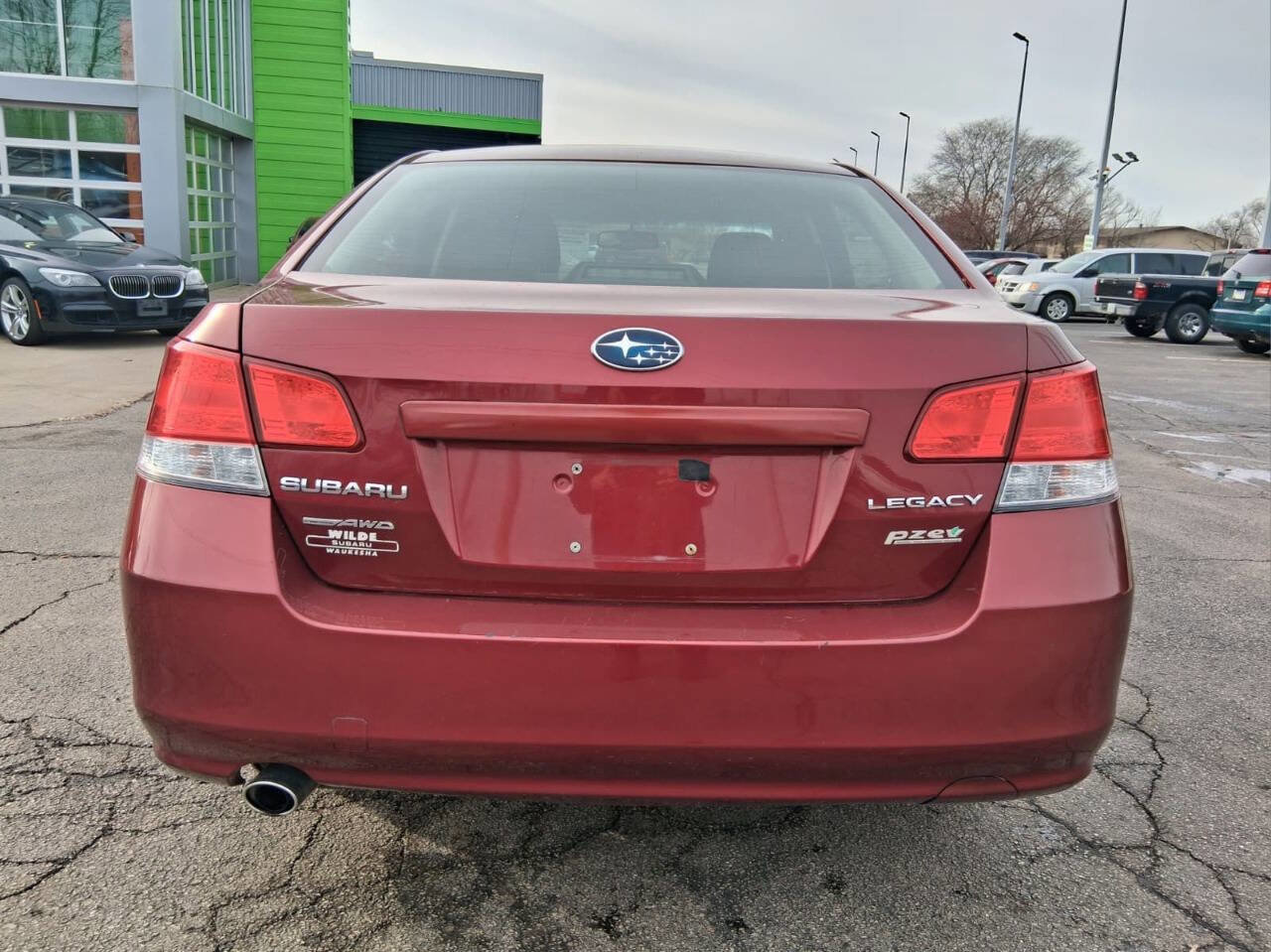 Used 2012 Subaru Legacy 2.5i Premium w/ All-Weather Pkg + Moonroof AWD/4WD image 8