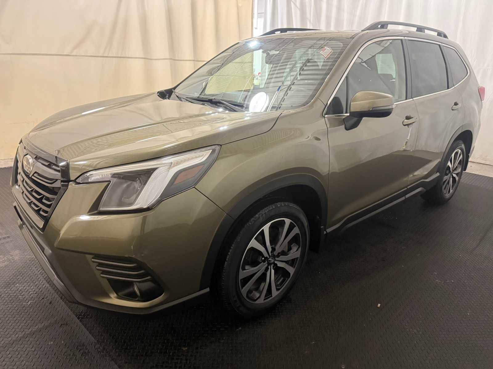 Used 2023 Subaru Forester Limited image 6