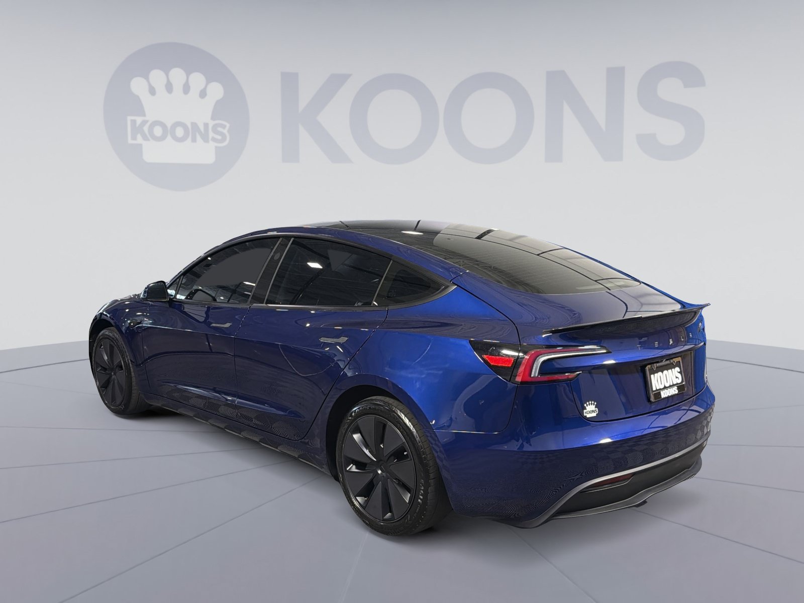 Used 2024 Tesla Model 3 Standard Range RWD image 4