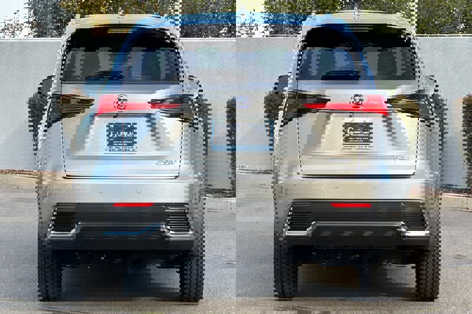 Used 2018 Lexus NX 300h AWD image 8