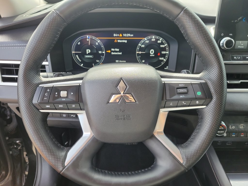 Used 2025 Mitsubishi Outlander 4WD Plug-In Hybrid image 20