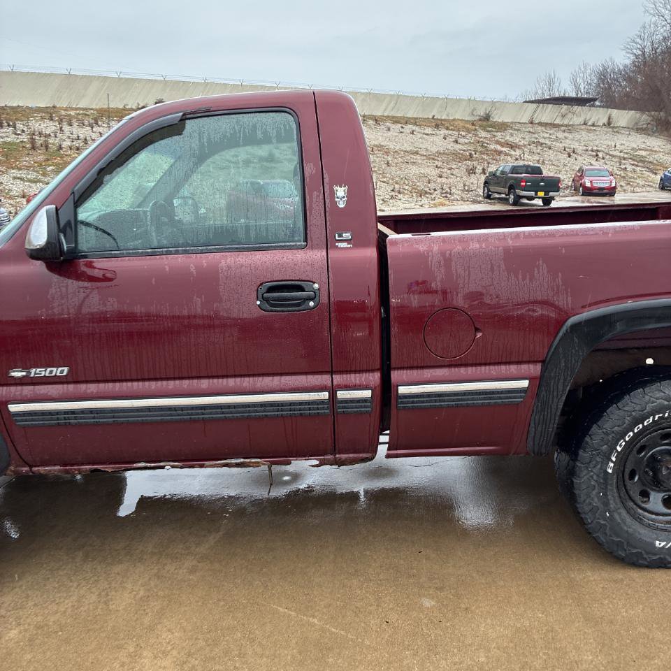 Used 2000 Chevrolet Silverado 1500 LS w/ Off-Road Chassis Pkg AWD/4WD image 6