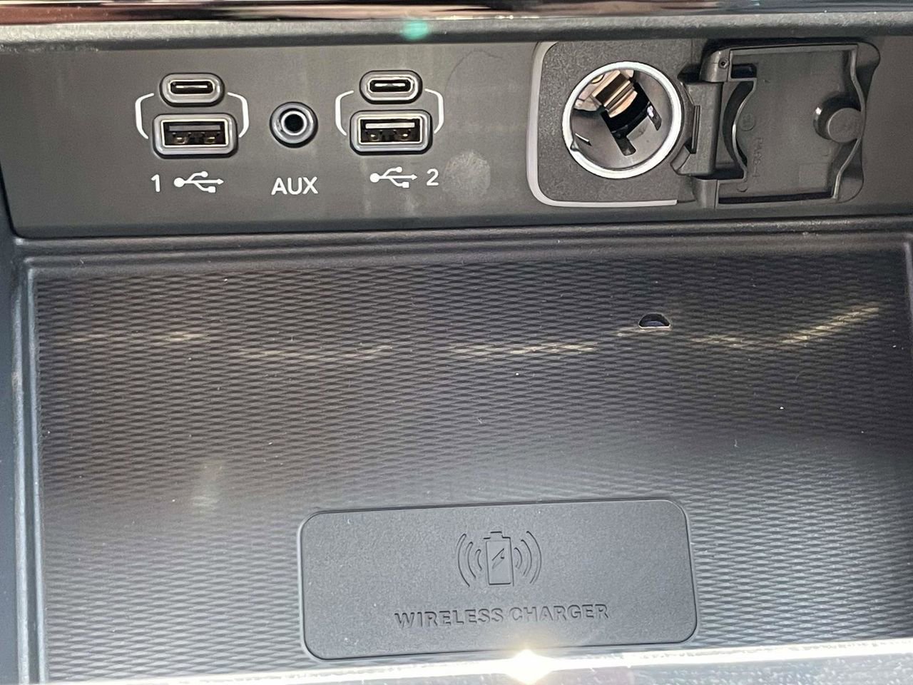 New 2025 Jeep Grand Cherokee L Limited w/ Luxury Tech Group II image 19